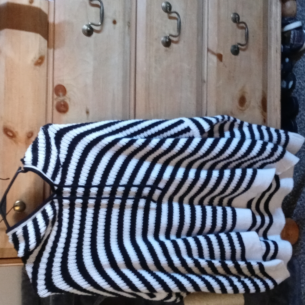 Sweater hoodie
